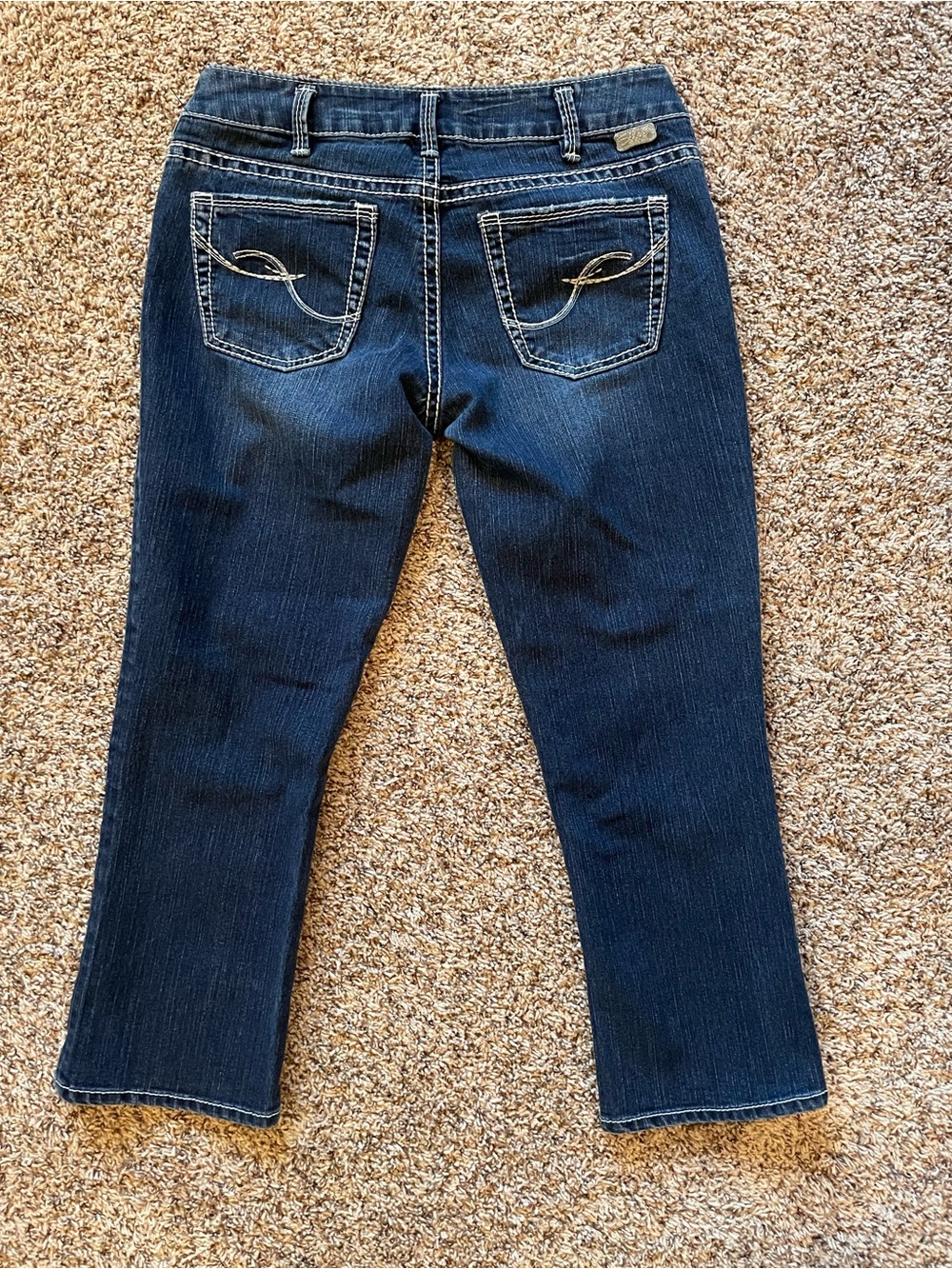 Silver Suki Capri Cropped Jeans women’s size 30 waist EUC Capris